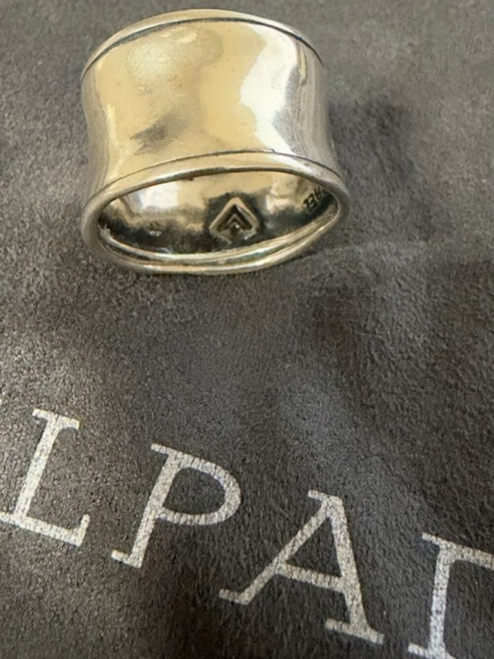 Silpada Retired "Hammered Cuff" Wide Cigar Band Ring R0723 Sterling Silver Sz 7